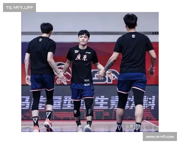 辽宁男篮的重建之路：后韩德君时代的阵容调整与挑战。